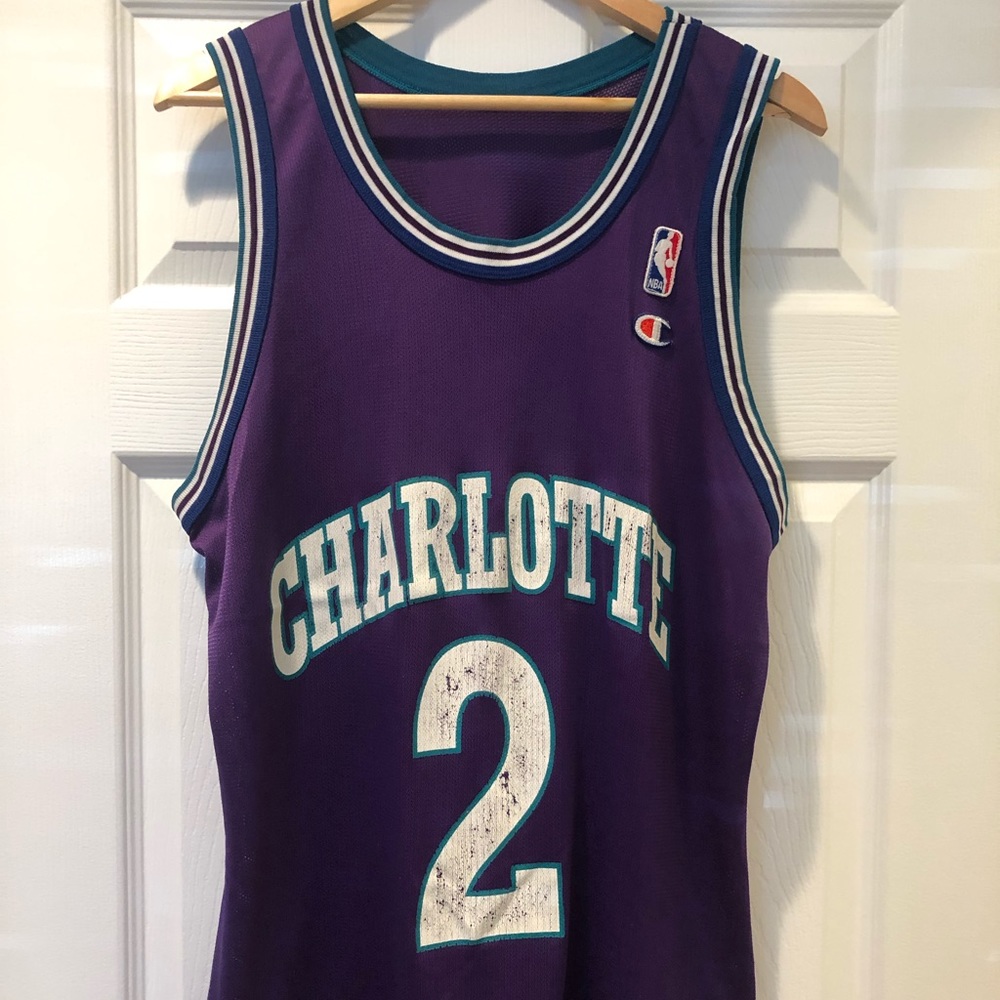 VINTAGE LARRY JOHNSON CHARLOTTE HORNETS JERSEY